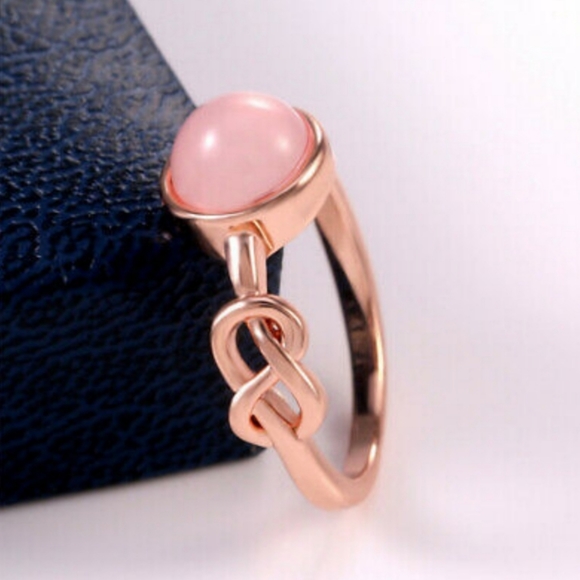 Rose Gold Moonstone Infinity Knot Ring Size 7 - Picture 2 of 4